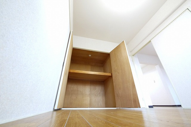 サンハイツ新大宮の収納