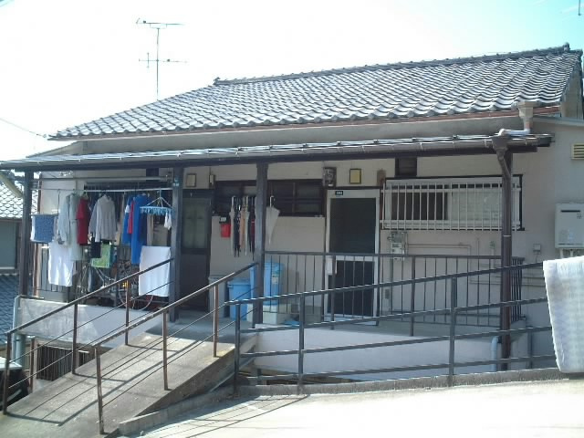 佐保山文化住宅の外観