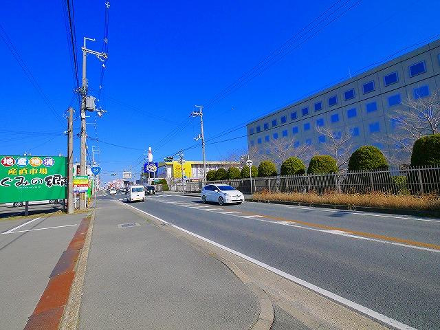 張田ビルの周辺