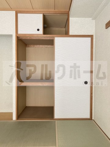 メゾンドゥボヌールの和室