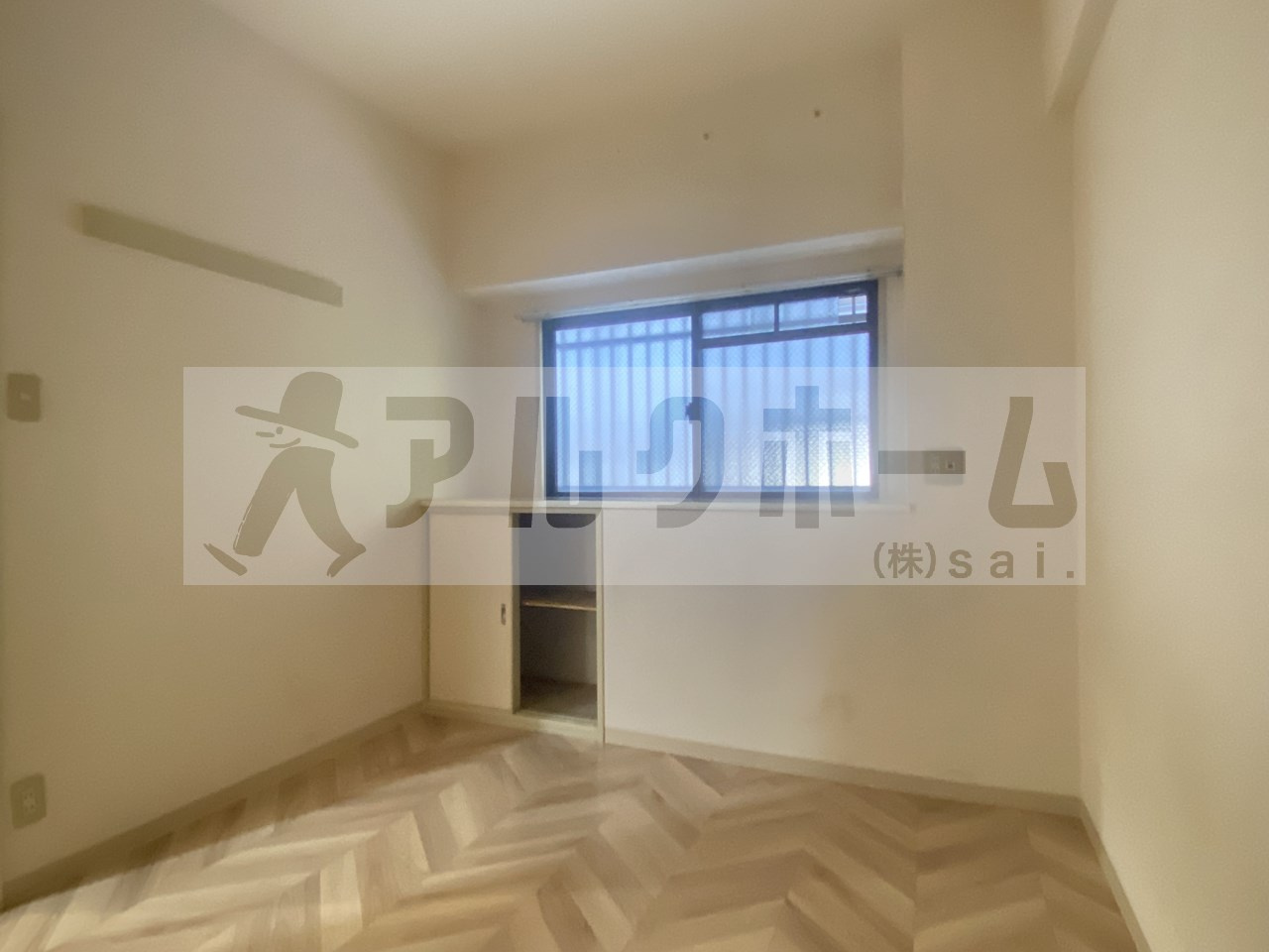 メゾンドゥボヌールの洋室