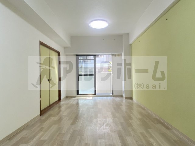 メゾンドゥボヌールの居間・リビング