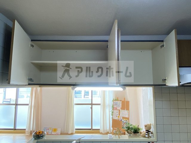 メゾンドゥボヌールのキッチン|メゾンドゥボヌール　リビング