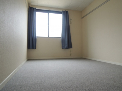 【洋室】 | アーバンコート