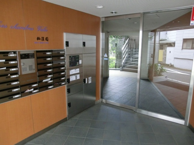 【エントランス】 | レシャンブルヴァレ | オートロック付きエントランス☆