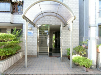 【エントランス】