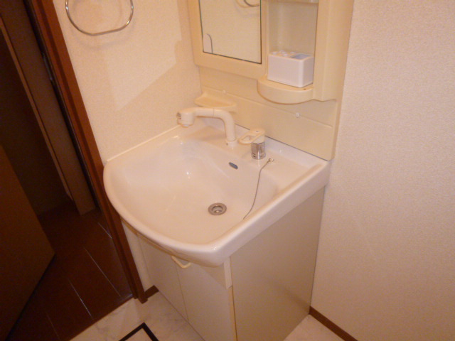 ぷらむハイツＡの独立洗面台