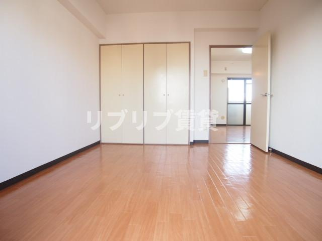 サンハイツ千葉の洋室|同タイプのお部屋になります。