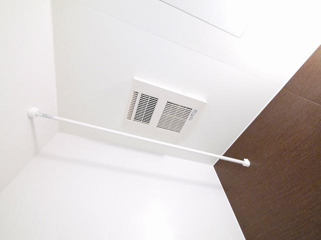 アシスト木津Ａ棟・Ｂ棟の設備|浴室乾燥機など設備充実です