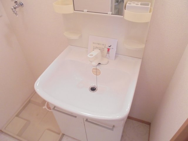 ドエルグランモアの独立洗面台