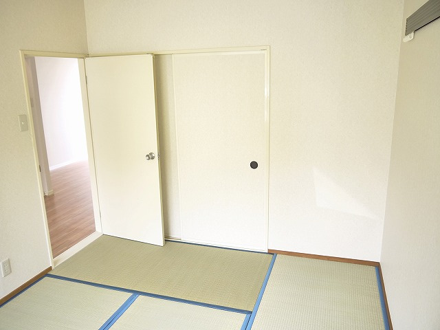 ログメントソファーA棟の寝室|寝室にいかがでしょうか