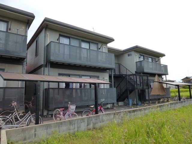 倉敷市真備町箭田のアパートの外観