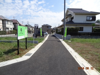 【前面道路含む現地写真】 | さいたま市緑区三室/売地全3区画