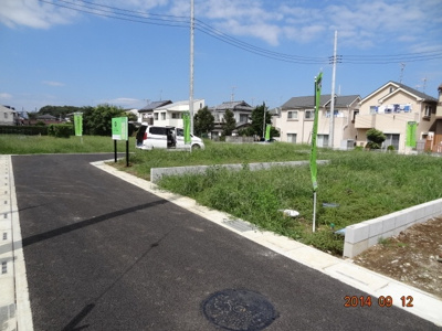 【前面道路含む現地写真】 | さいたま市緑区三室/売地全3区画