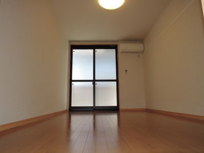 【寝室】 | ムーンライトスクエア