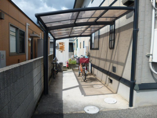 総社市駅南２丁目のアパートのその他共用部分|自転車置き場