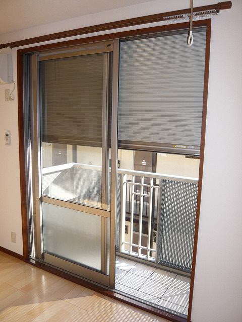 ディアコートのセキュリティ|防犯シャッター付きです。【ディアコート】