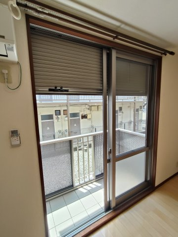 ディアコートのセキュリティ|防犯シャッター付きです。【ディアコート】