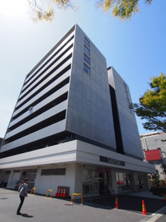 【外観】 | モダンなデザインの外観