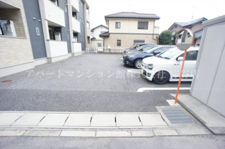 【駐車場】