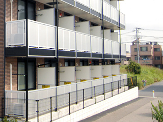 【バルコニー】 | ゴールデンゴンタ