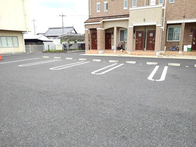 【駐車場】 | アン　ソレイエＡ