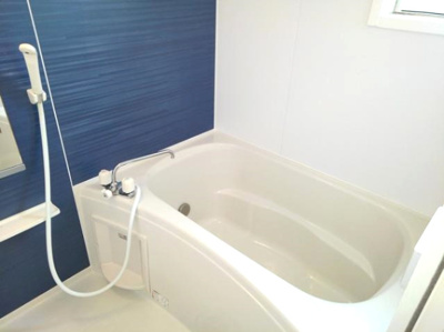 【浴室】 | アン　ソレイエＡ