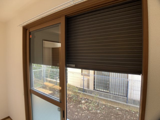 メゾン・ルミエールの内装|シャッター