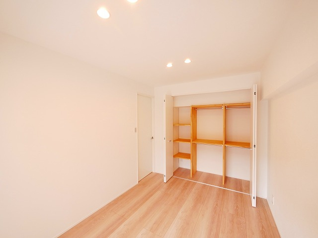 アルファグランデの洋室