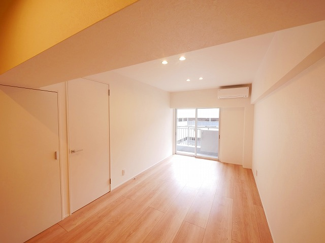 アルファグランデの居間・リビング