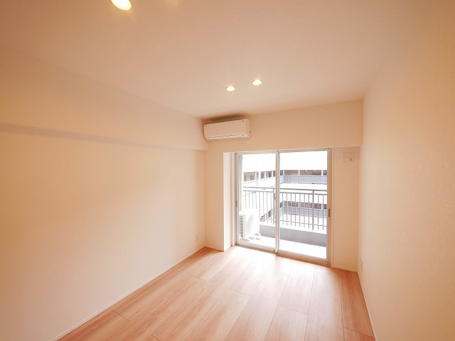 アルファグランデの洋室