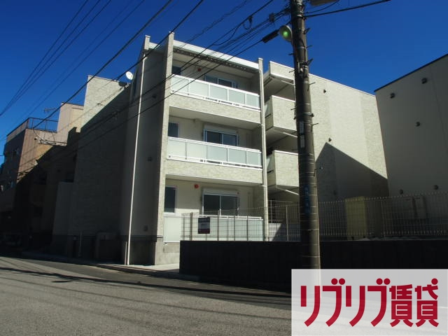 リブリ・シャルマンの外観