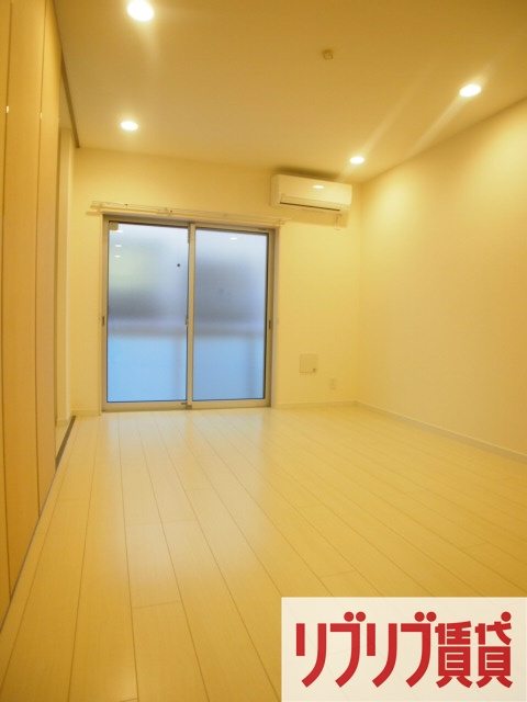 リブリ・シャルマンの居間・リビング