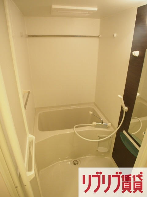 リブリ・シャルマンの浴室