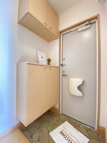 セジュール善の玄関