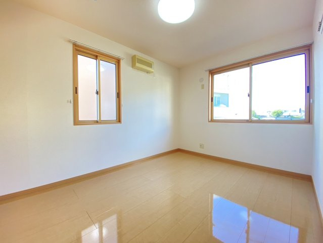 セジュール善の洋室