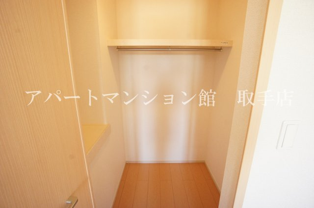 エル・ソフィアの収納