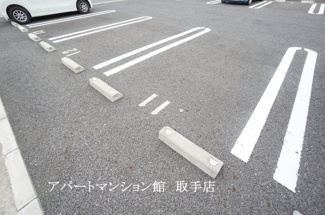 【駐車場】