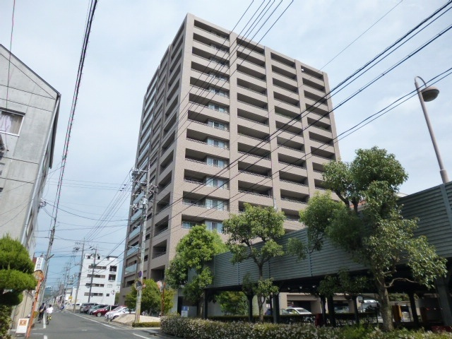 倉敷市鶴形１丁目の賃貸マンションの外観
