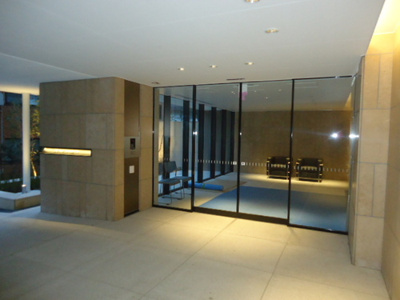 【エントランス】 | ブランズ麻布狸穴町