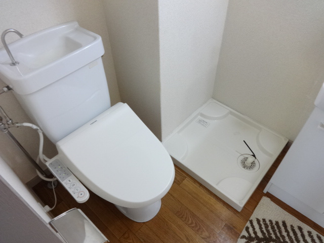 浅川マンションのトイレ