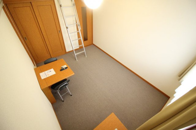 【寝室】 | 勝山南