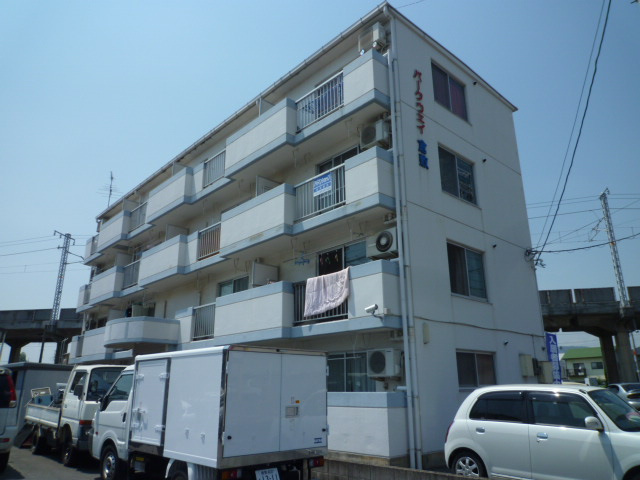 倉敷市平田の賃貸マンションの外観