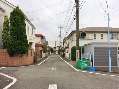 【周辺】 | オークヒル久我山 | スッキリとした前面道路