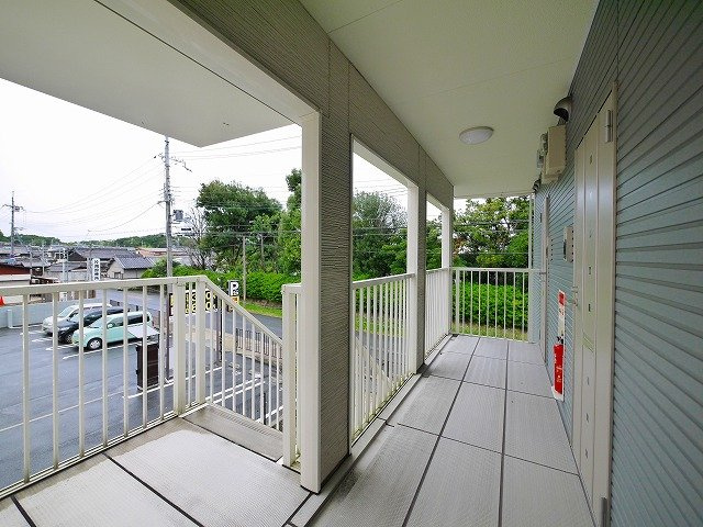 グラース　セレノのエントランス|出入りのしやすいエントランスです