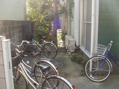 【その他共用部分】 | メゾン桜上水 | 駐輪スペース