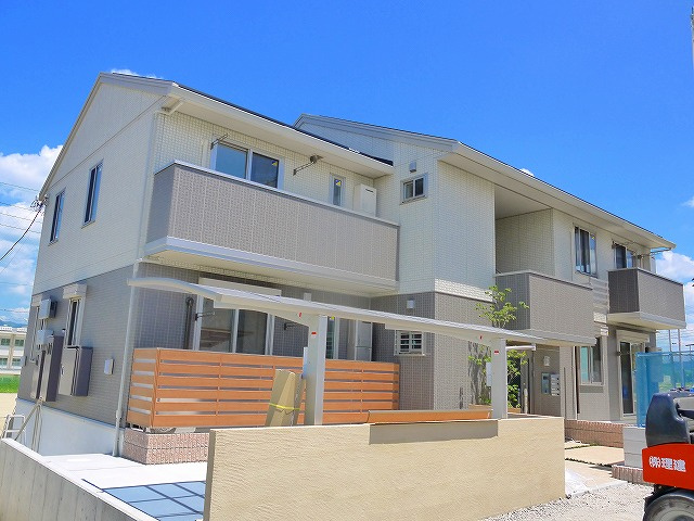 プランドール城山台の外観