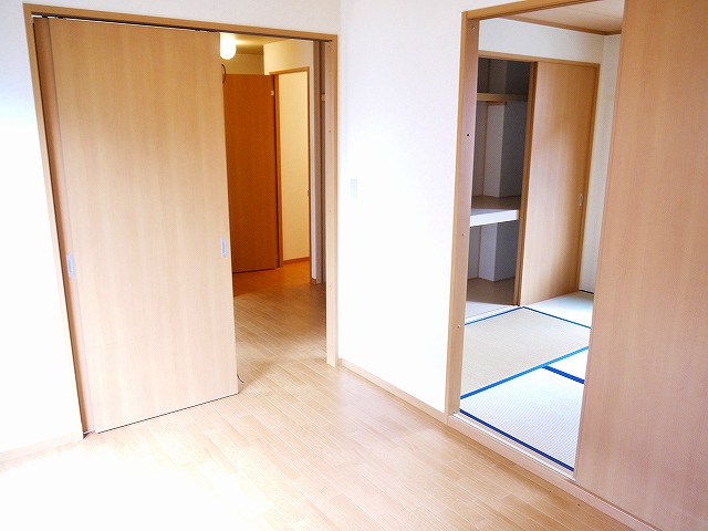 アンシャンテ宮の森　Ⅲの洋室|ゆったりした洋室です