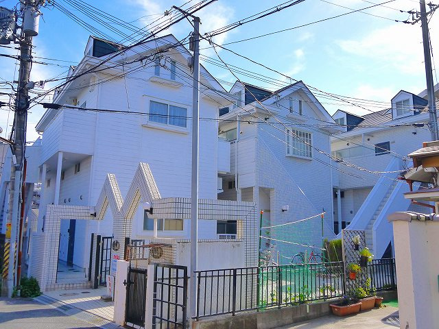 シティパレス新大宮P-3の外観