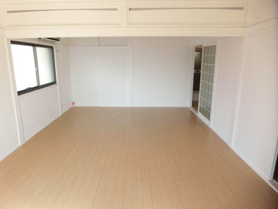 【洋室】 | 堀切町　貸家